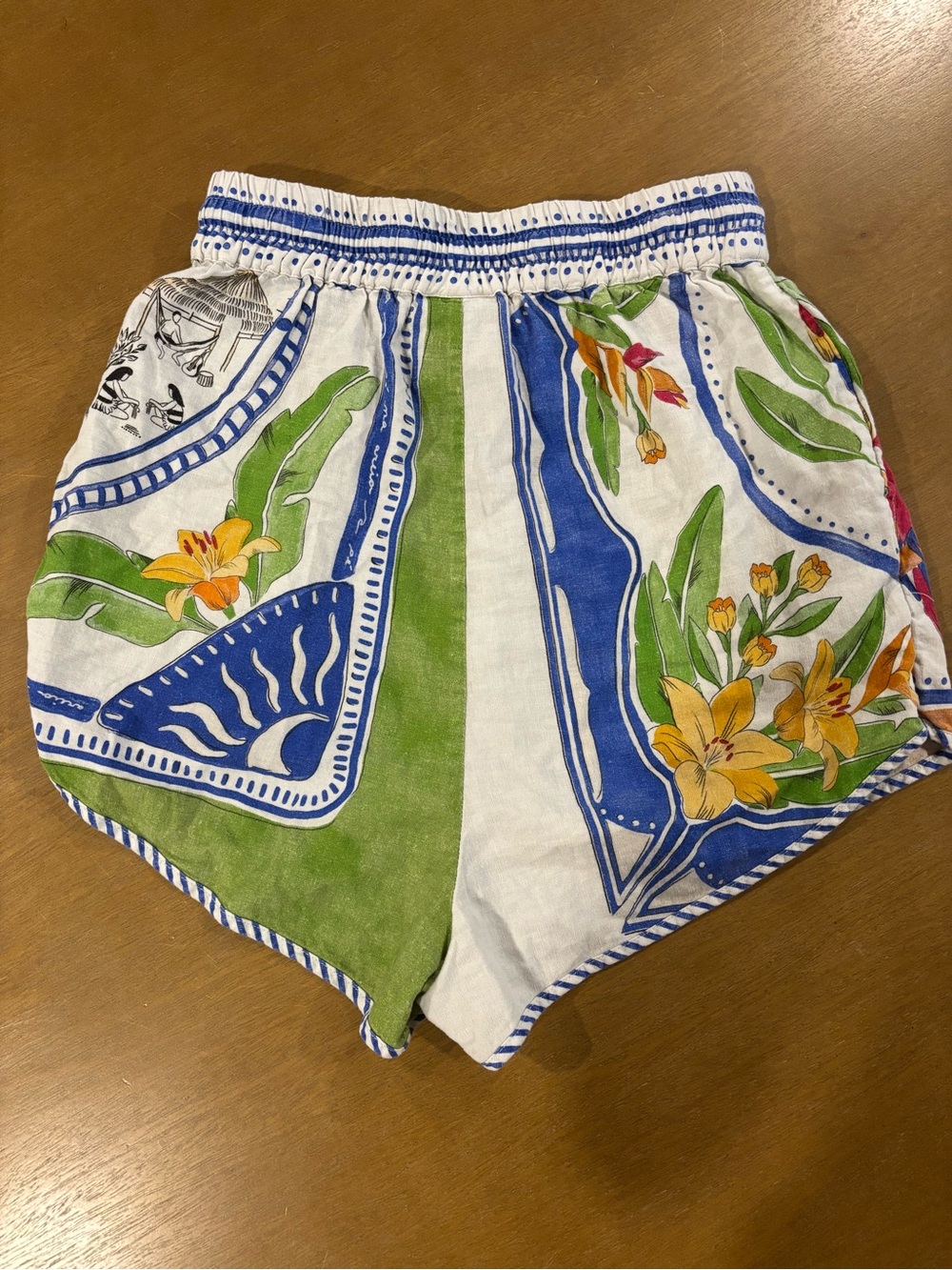 Farm Rio Tropical Destination Shorts - Picture 3 of 3